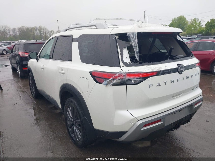 2024 NISSAN PATHFINDER auction photo 3