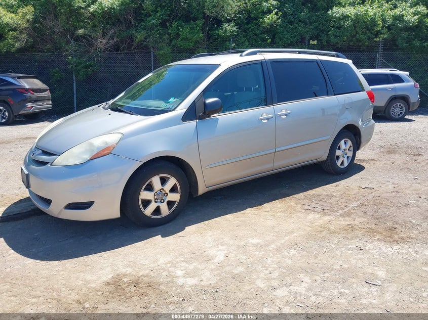 2009 Toyota Sienna Le