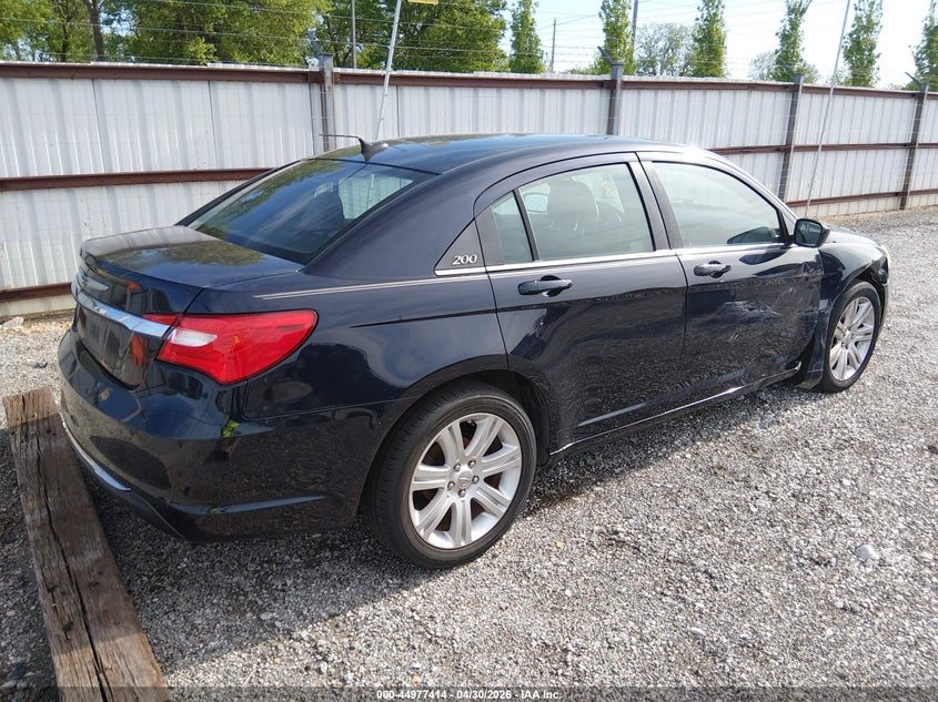 2012 CHRYSLER 200 auction photo 4