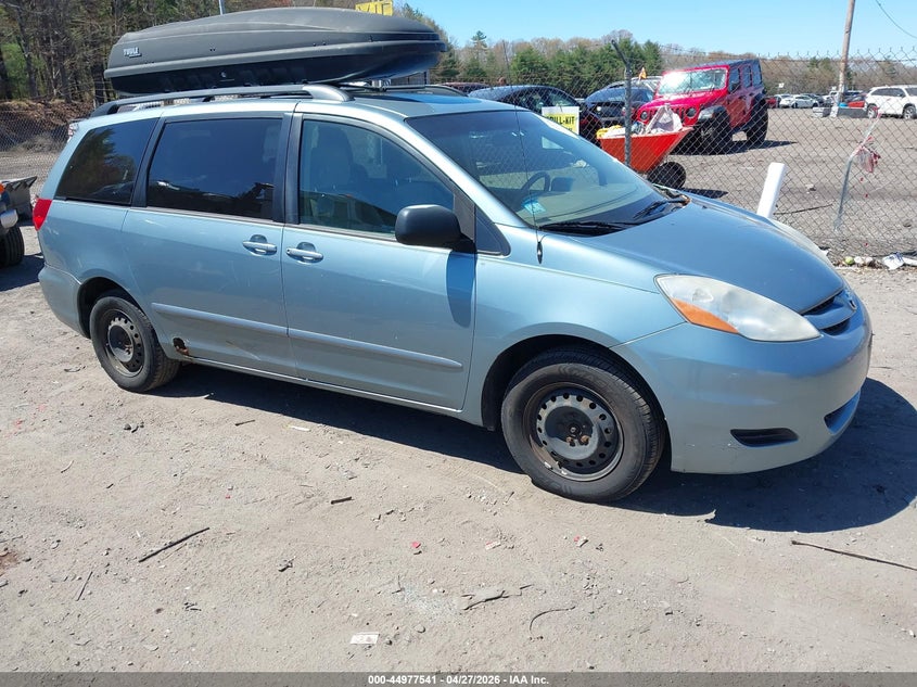 2009 Toyota Sienna Le