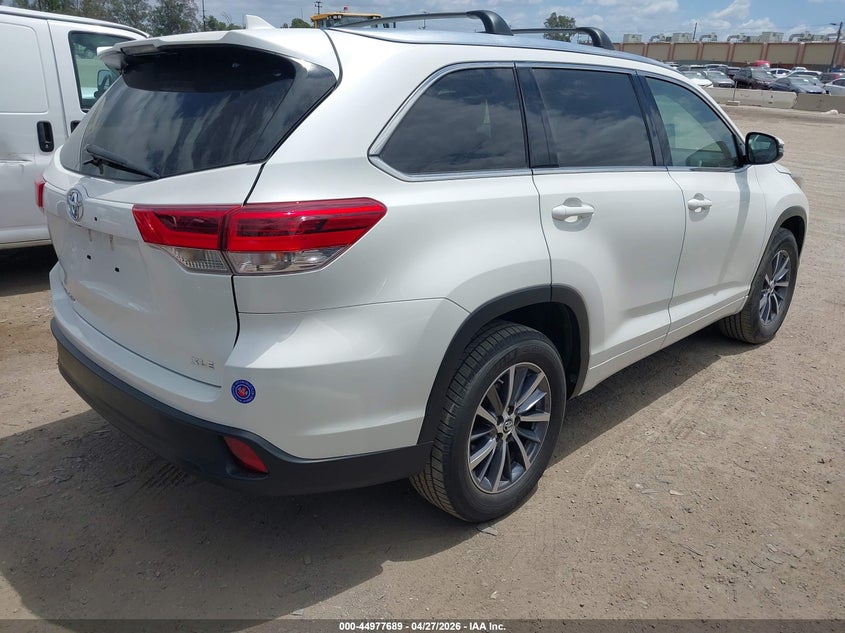 2018 Toyota Highlander Se/Xle