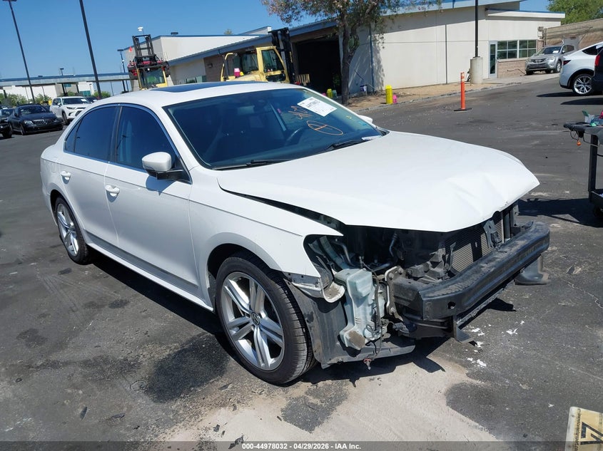 2014 VOLKSWAGEN PASSAT SEDAN 2.0L I-4 DI, DOHC, TURBO, 140HP