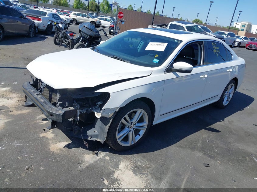 2014 Volkswagen Passat 2.0l Tdi Se 1VWBN7A3XEC094046 photo 1