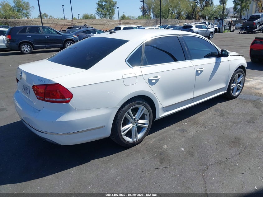 2014 VOLKSWAGEN PASSAT SEDAN 2.0L I-4 DI, DOHC, TURBO, 140HP