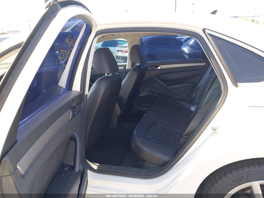 2014 VOLKSWAGEN PASSAT SEDAN 2.0L I-4 DI, DOHC, TURBO, 140HP