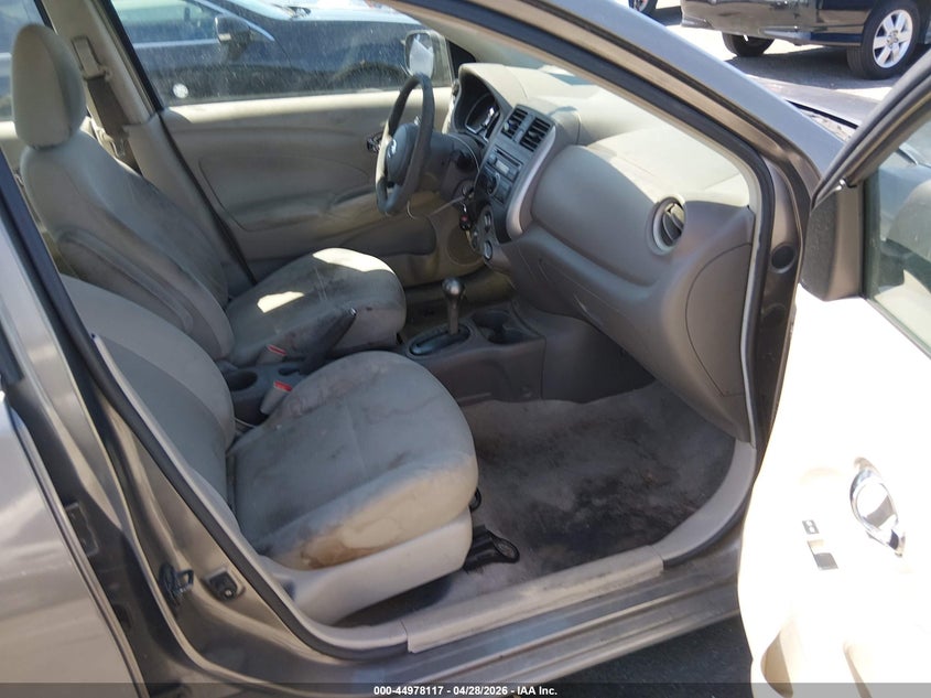 2013 Nissan Versa 1.6 Sv