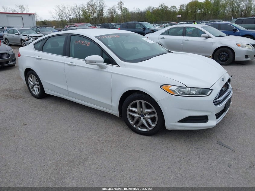2016 Ford Fusion Se