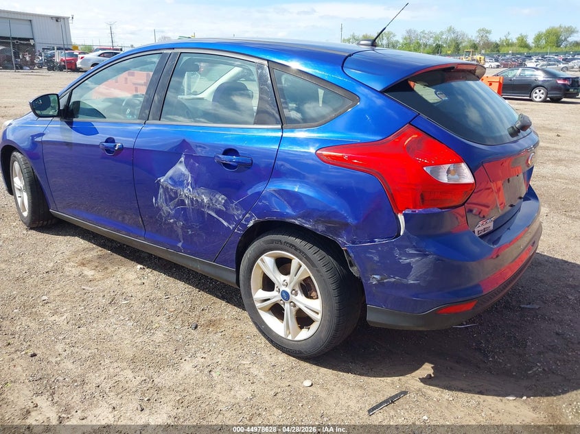 Vin: 1fahp3k21cl414136, lot: 45476052, ford focus se 20123