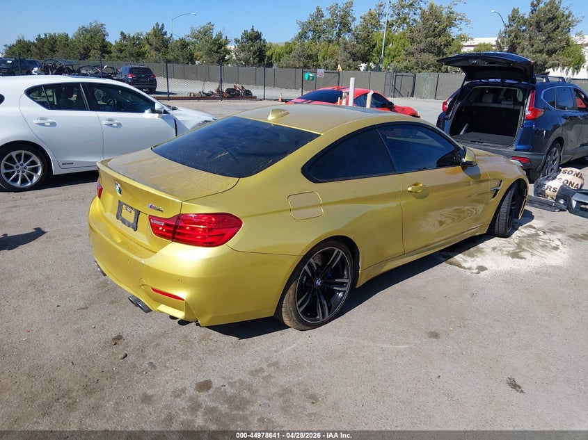 Vin: wbs3r9c59fk331681, lot: 45476065, bmw m4 20154