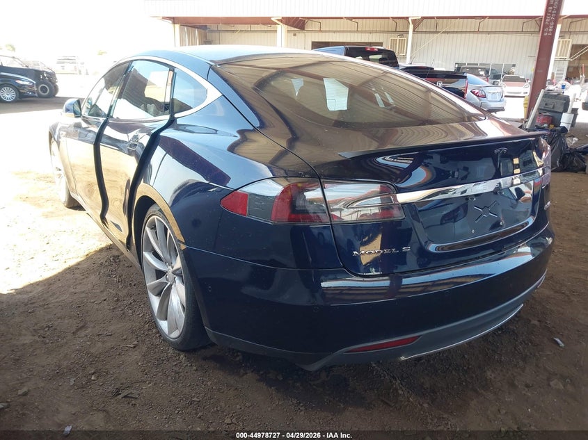 Vin: 5yjsa1h40ff081112, lot: 45476151, tesla model s 85d/p85d 20153