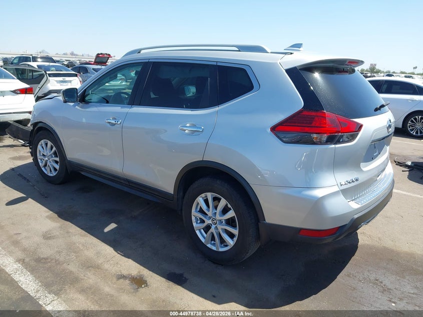 2017 Nissan Rogue Sv