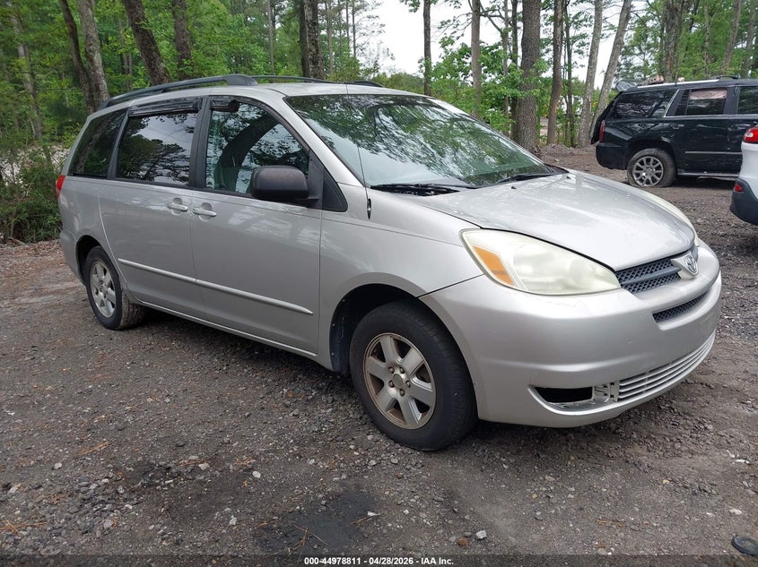 2004 Toyota Sienna Le