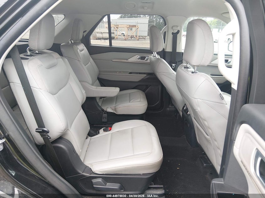 2025 FORD EXPLORER auction photo 8