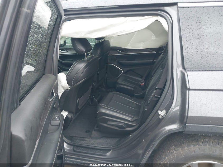 2022 JEEP GRAND CHEROKEE L auction photo 8