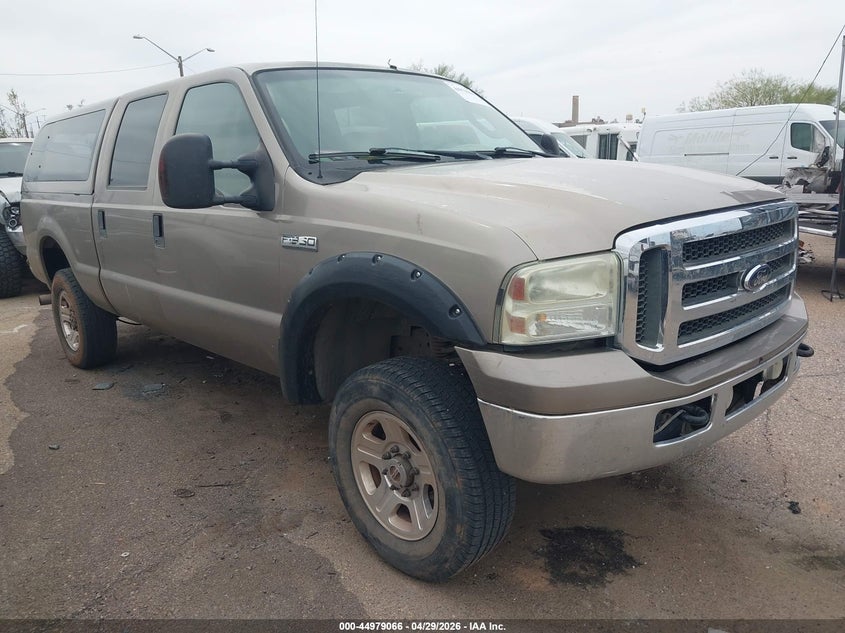 2005 FORD F-350 LARIAT/XL/XLT