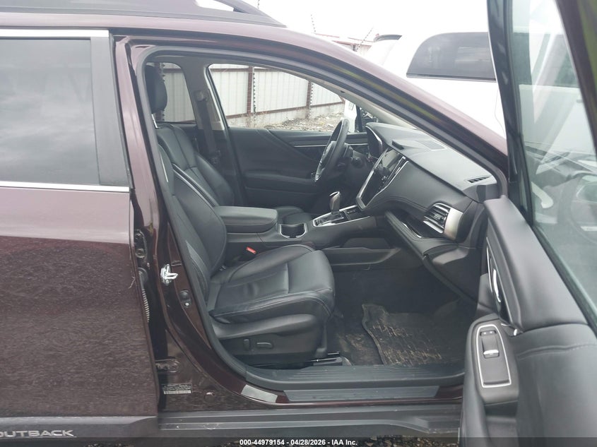2024 SUBARU OUTBACK auction photo 5
