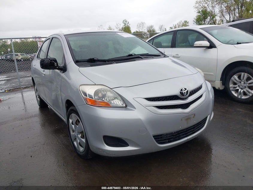 TOYOTA YARIS 2007. Lot# 44979403. VIN JTDBT923X71093366. Photo 1