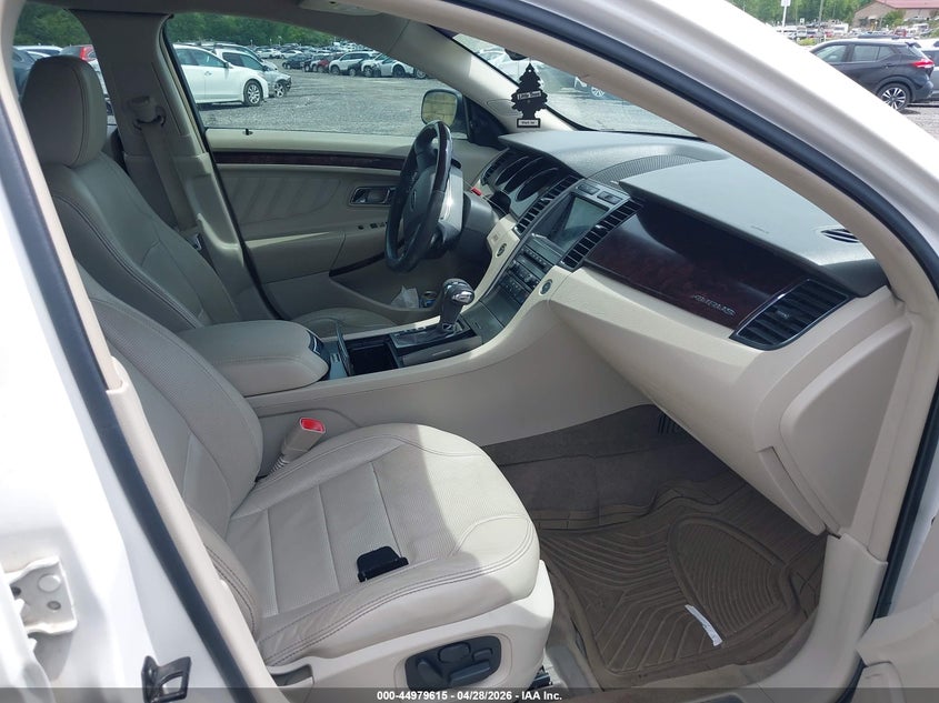 2011 Ford Taurus Limited