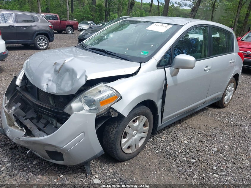 Vin: 3n1bc1cp7bl404405, lot: 45477342, nissan versa 1.8s 20112