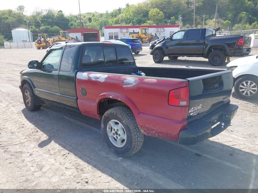 2003 Chevrolet S-10 Ls
