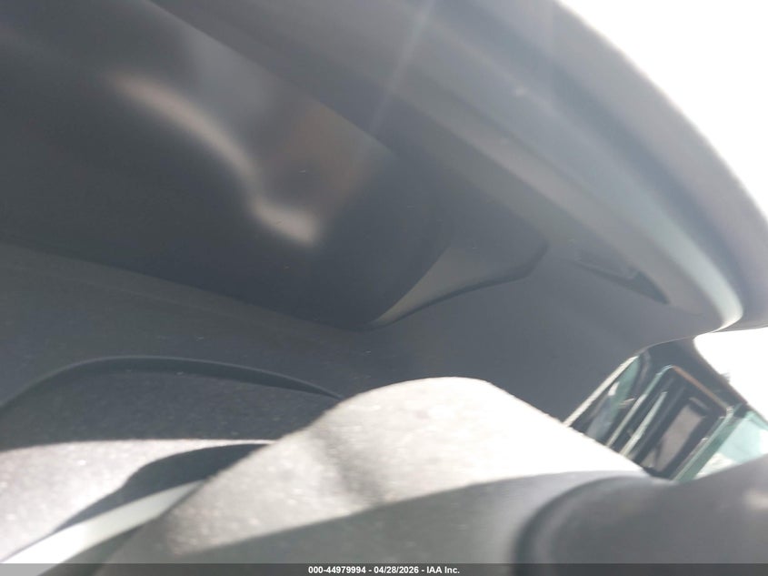 2021 VOLVO XC60 auction photo 7
