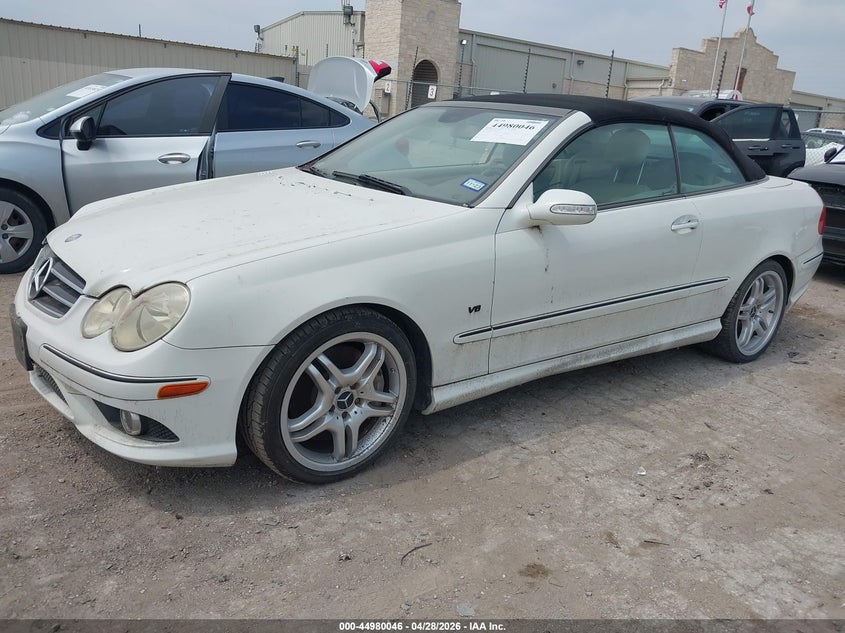 WDBTK72F88T089634 2008 Mercedes-Benz Clk 550 photo 1