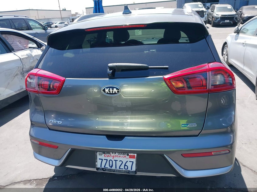 VIN KNDCC3LC2H5104077 2017 KIA NIRO EX