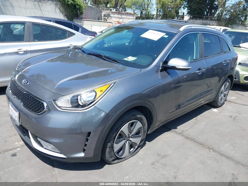 VIN KNDCC3LC2H5104077 2017 KIA NIRO EX