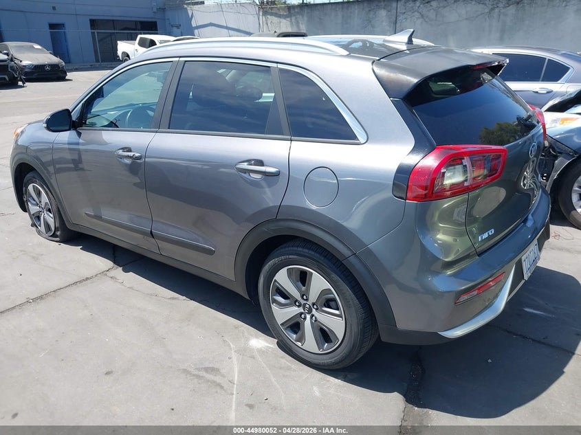 VIN KNDCC3LC2H5104077 2017 KIA NIRO EX