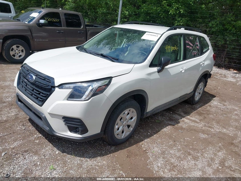 2023 SUBARU FORESTER auction photo 2