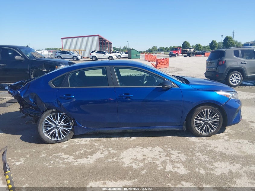 VIN 3KPF54AD5RE776956 2024 KIA FORTE GT-LINE