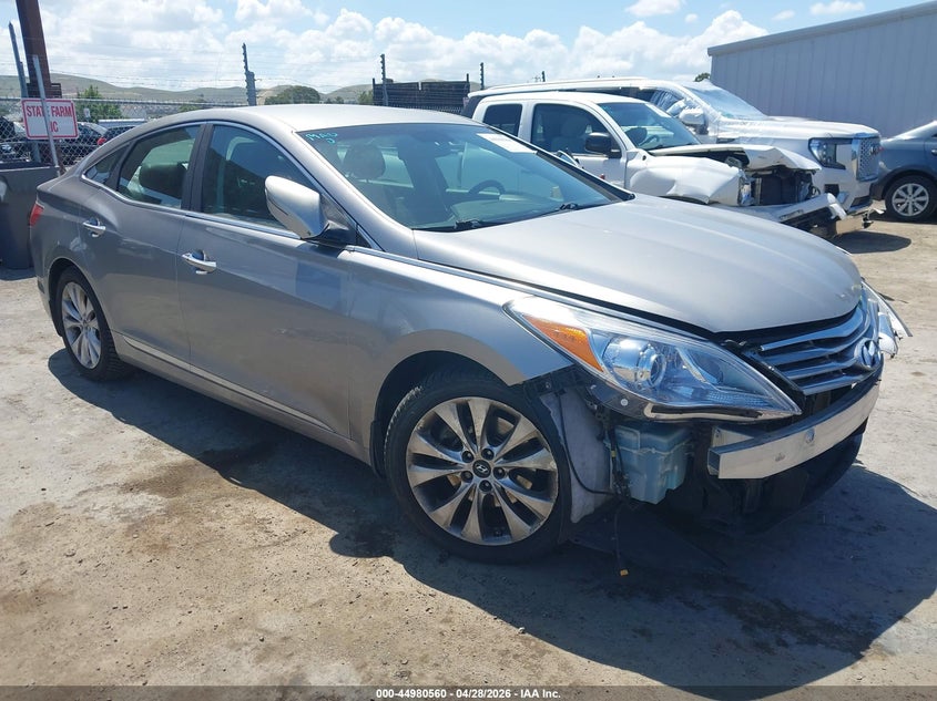 2013 HYUNDAI AZERA