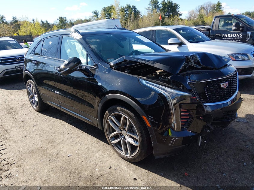 CADILLAC XT4 2019. Lot# 44980576. VIN 1GYFZFR45KF211472. Photo 1