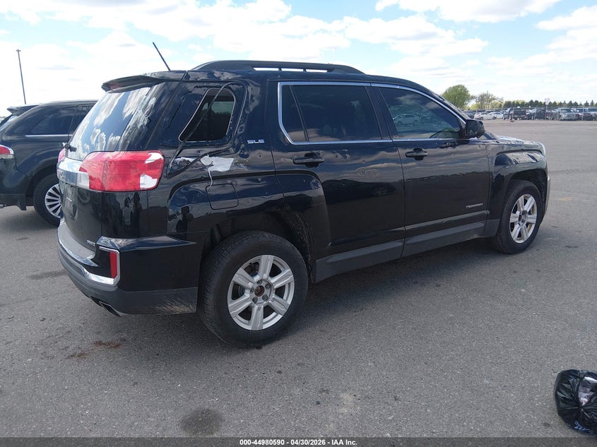 2016 GMC TERRAIN auction photo 4