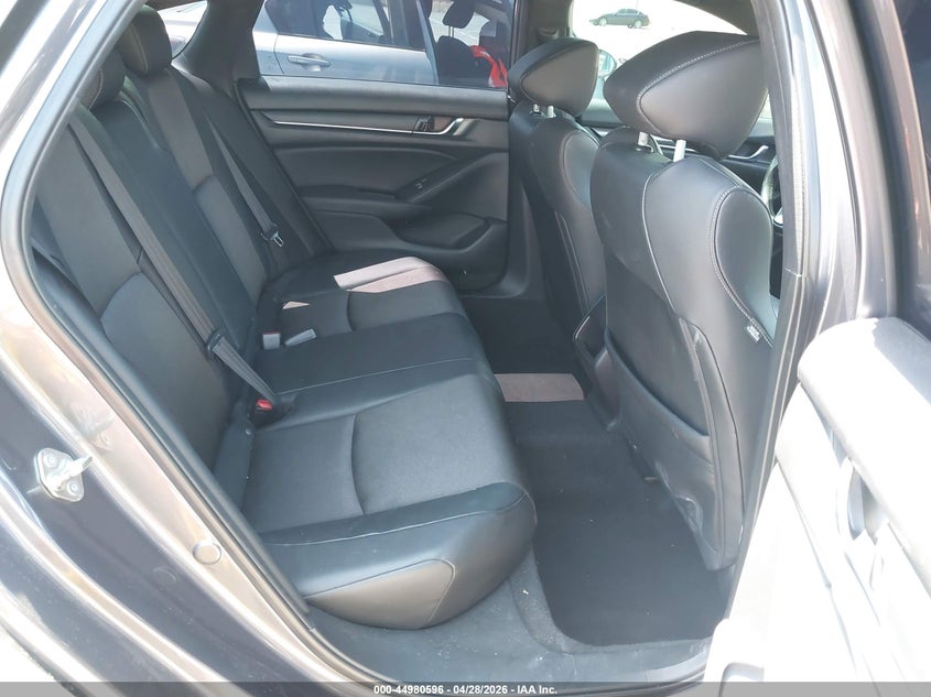 VIN 1HGCV1F32JA166989 2018 HONDA ACCORD SPORT