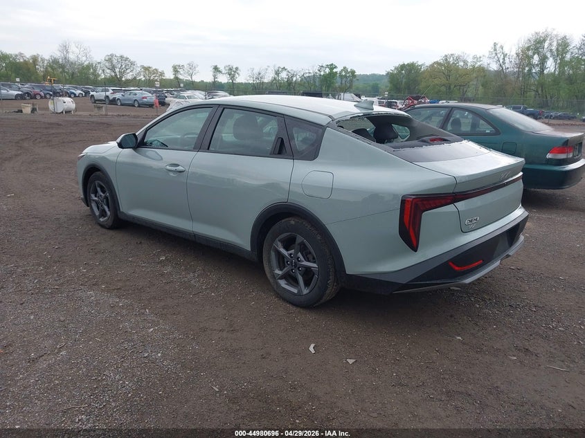 Vin: 3kpft4de4se008269, lot: 45478122, kia k4 lxs 20253