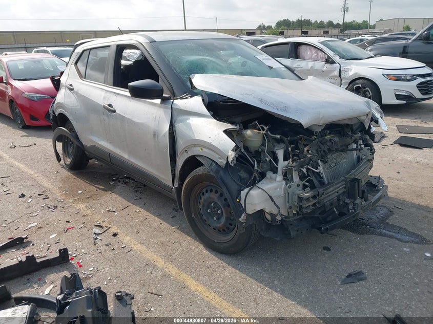 2020 NISSAN KICKS S XTRONIC CVT