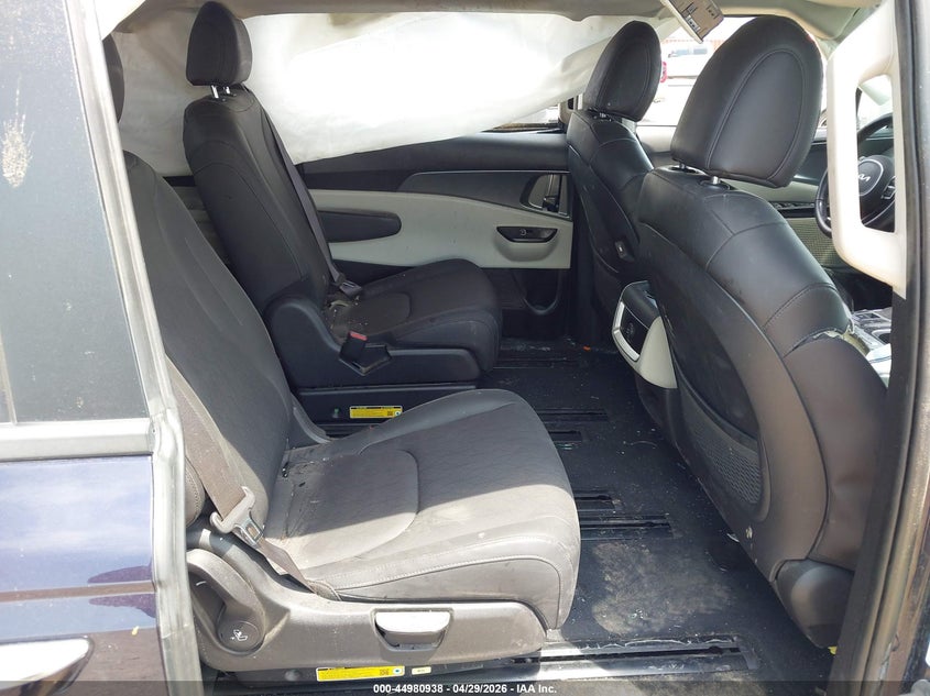 2024 Kia Carnival Mpv Lx Seat Package VIN: KNDNB4H32R6374691 Lot: 44980938