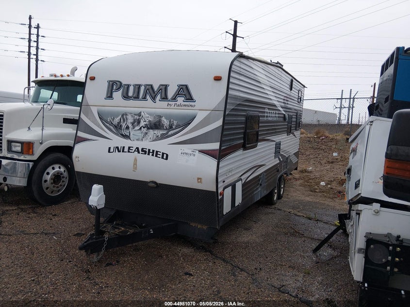 2015 PALOMINO PUMA auction photo 4