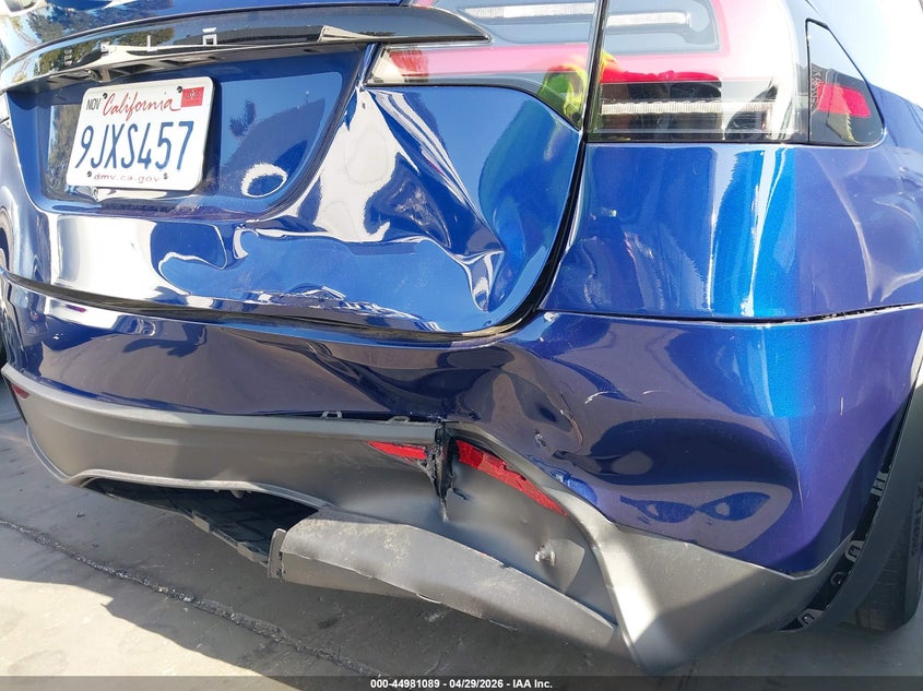 2023 Tesla Model X Dual Motor All-Wheel Drive/Standard Range VIN: 7SAXCDE51PF425744 Lot: 44981089