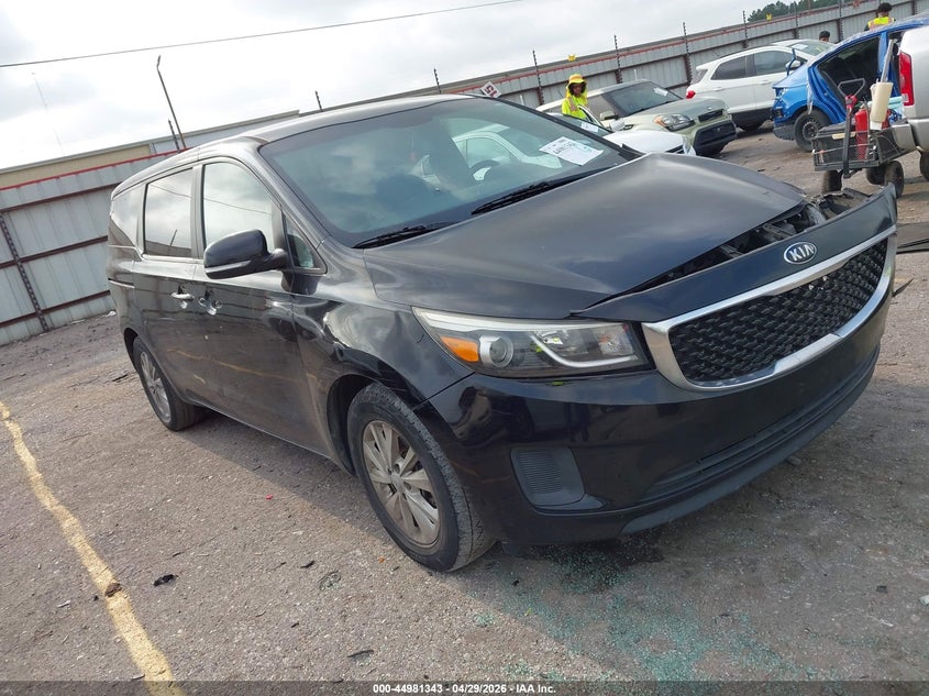 Vin: kndmb5c1xh6234992, lot: 45478768, kia sedona lx 2017 img_1