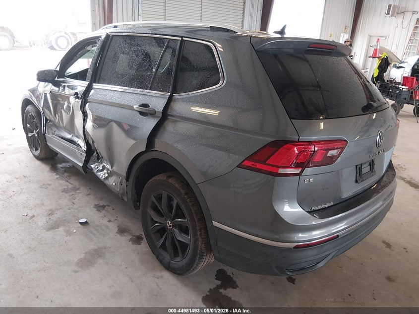 2022 VOLKSWAGEN TIGUAN 2.0L I-4 DI, DOHC, V(VIN: 3VV2B7AX7NM020064