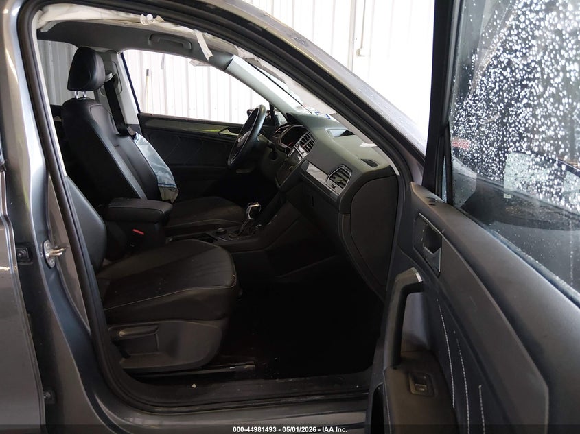2022 VOLKSWAGEN TIGUAN 2.0L I-4 DI, DOHC, V(VIN: 3VV2B7AX7NM020064