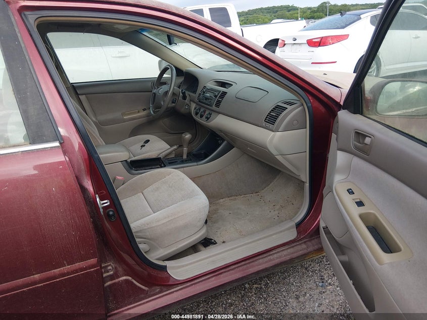 2003 Toyota Camry Le