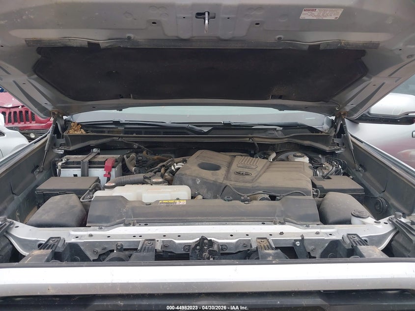 2022 Toyota Tundra Sr5 VIN: 5TFLA5AB8NX014945 Lot: 44982023