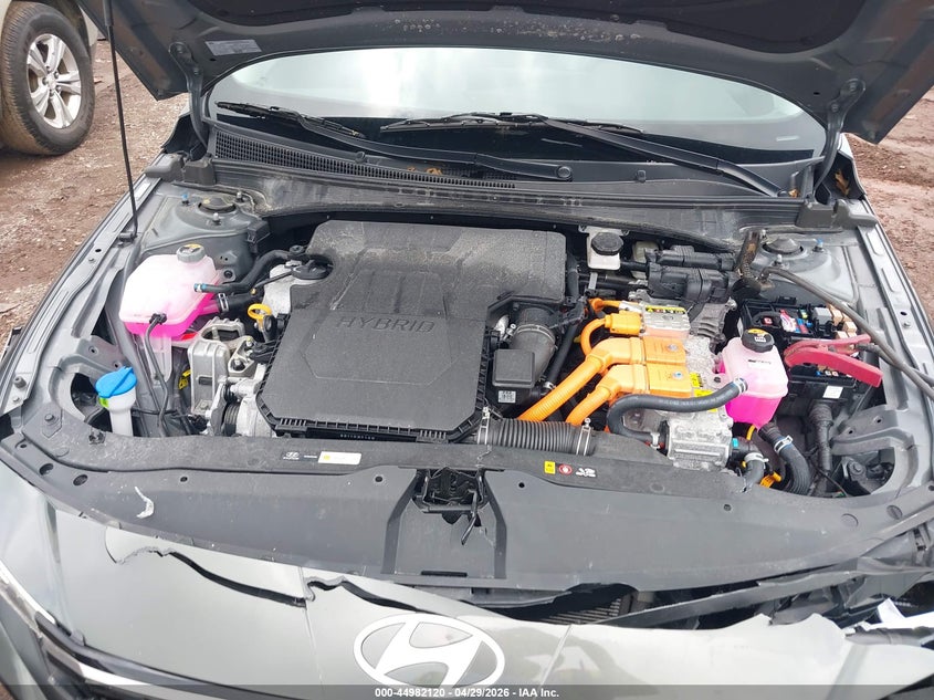2025 HYUNDAI ELANTRA HYBRID LIMITED — Photo 10