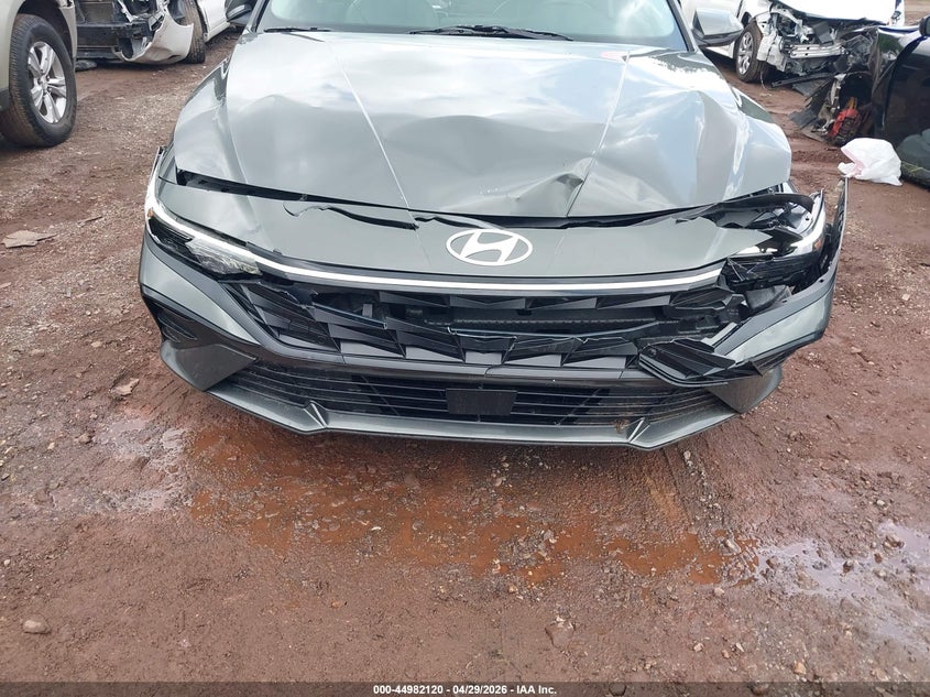 2025 HYUNDAI ELANTRA HYBRID LIMITED — Photo 6