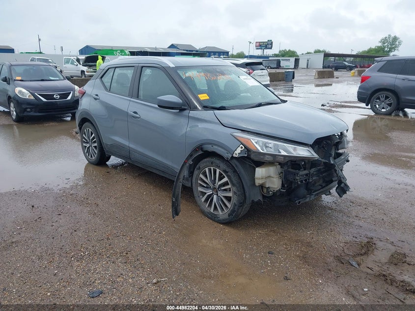 2021 Nissan Kicks Sv Xtronic Cvt