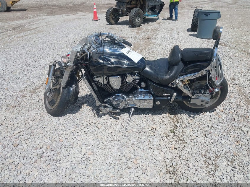 2005 Honda Vtx1800 C2 VIN: 1HFSC46315A303661 Lot: 44982222