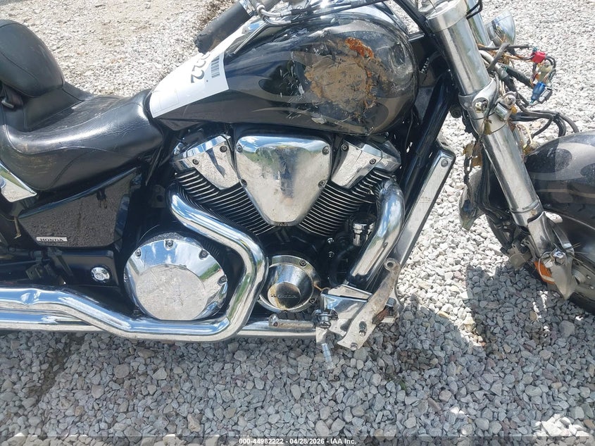 2005 HONDA VTX1800 auction photo 8